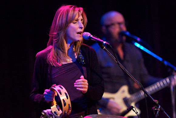 0011_AmyGrant_LackawannaCollege2013_2085
