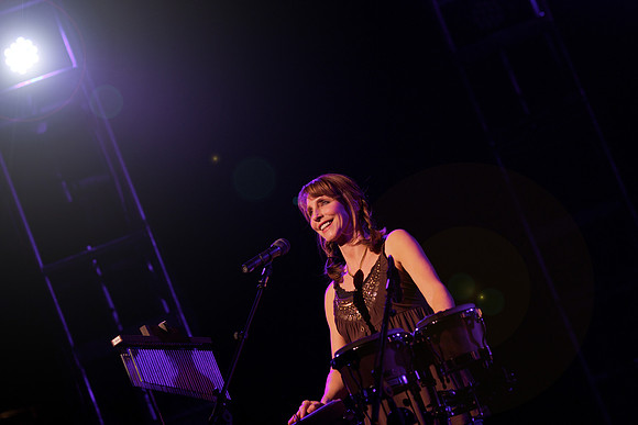 0015_AGMWS2011_BeaconTheatreNYC_1137
