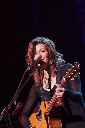 0006_AGMWS2011_BeaconTheatreNYC_1105